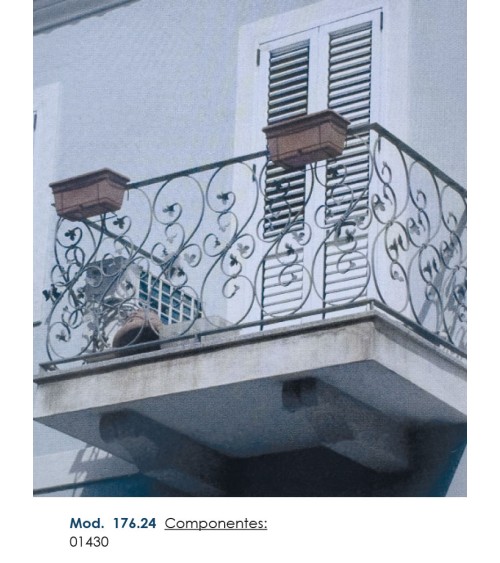 Balaustrada de Forja Doble Ce y Hojas Forja Pletina 12x6 mm