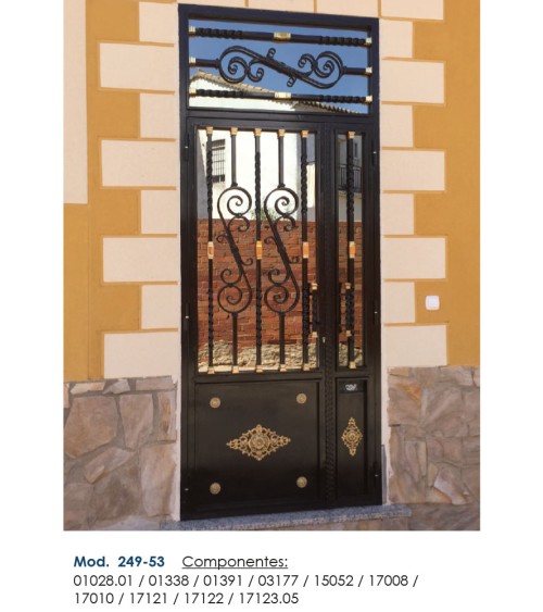 Balaustre Forjado Ese y Dos Ces Centrales Cuadrado 16 mm