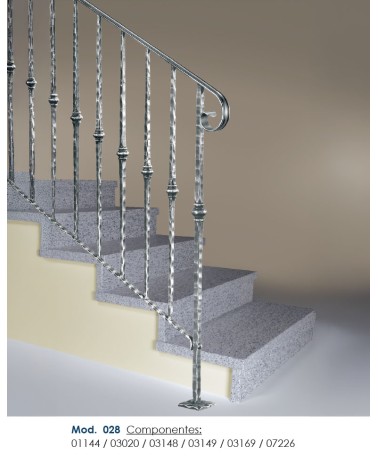 Pasamanos de Forja Liso con Pliegues Media Caña 50x14 - 40x12 mm