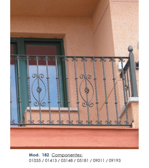 Pasamanos de Forja Liso con Pliegues Media Caña 50x14 - 40x12 mm