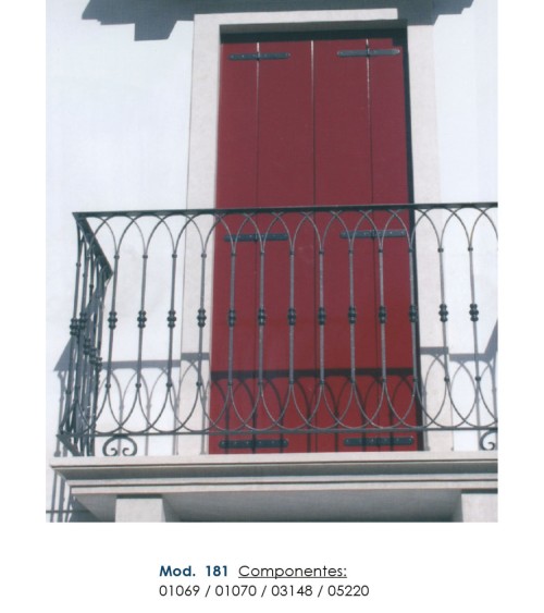 Balaustre Forjado Abanico Doble Nudo Cuadrado 16 mm