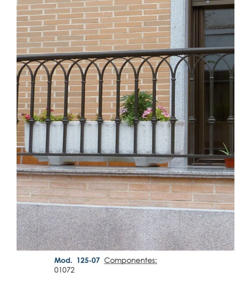 Balaustre Forjado Abanico  Macolla Central Cuadrado 16 mm