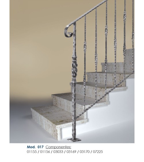 Arranques de Forja para Escalera Martillado Entorchado Central Cuadrado 25 mm