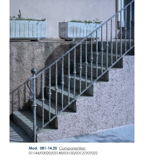 Pletina Labrada de Forja Hueco Interior Rectangular 3000mm