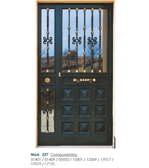 Pieza Central de Forja Rombo con Volutas Cuadrado 16-20 mm