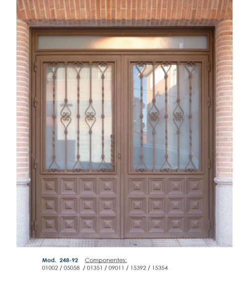 Pieza Central de Forja Corazón Cuadrado 16-20 mm