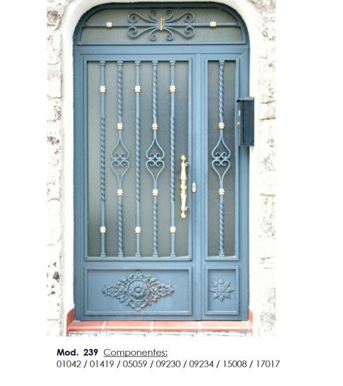 Pieza Central de Forja Doble Corazón Cuadrado 16-20 mm