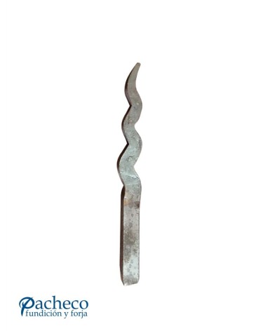 Lanza de Forja con Punta en Ondas con Base Cuadrada 16 mm