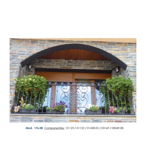 Balaustre Forjado Machado Bola Central Cuadrado 14 mm