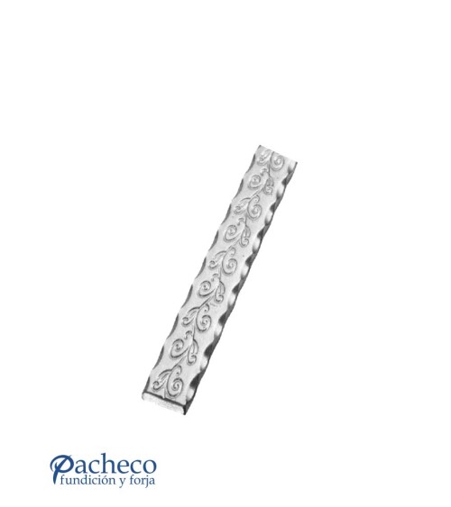 Pasamanos de Forja con Estampación Floral y Cantos Labrados Pletina 40x8 mm
