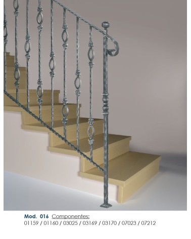 Base Cuadrada de Hierro Forjado Estampada para Cuadrado 12 - 14 - 16 - 20 - 25 - 30 - 40 mm