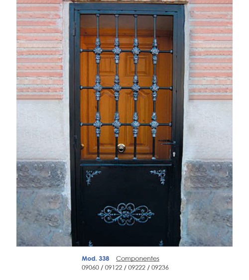 Plafón Flor de Lis con Ramas Laterales de Hierro Fundido