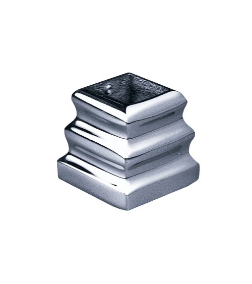 Macolla en latón cromado para barrote de forja cuadrado decorativa para portales y puertas de forja