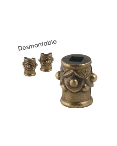 Macolla en latón patinado desmontable labrada clásica para barrotes de forja