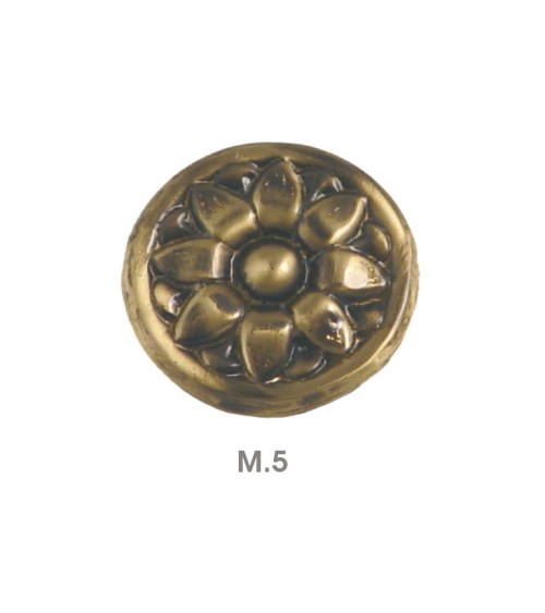 Adorno en latón patinado redondo floral para portales y barandillas