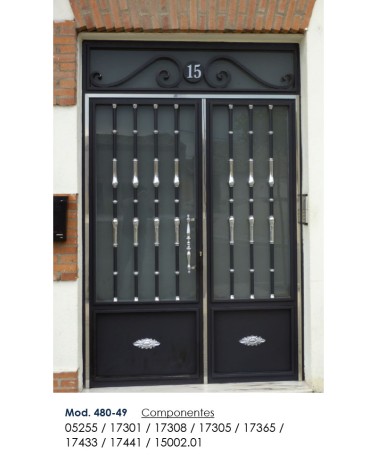 Macolla en latón cromado para barrote de forja redondo acampanada para puertas de entrada y rejas