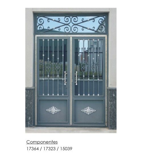 Rosetón en latón cromado ornamental para puertas de portal y portones