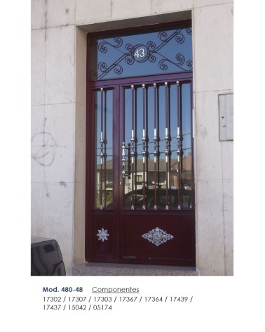 Números en latón cromado para portales, señalización de fachadas y puertas de entrada