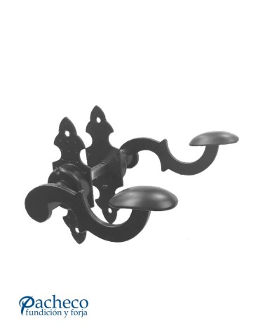 Manilla de forja rústica curva con placa decorada para puerta de hierro