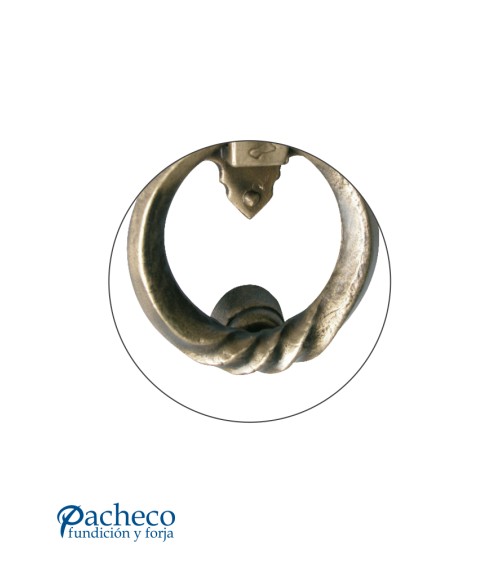 Llamador de Forja Patinada para Puertas Rústicas