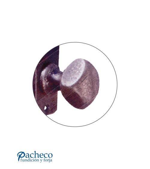 Pomo de latón patinado rústico con placa para puerta antigua