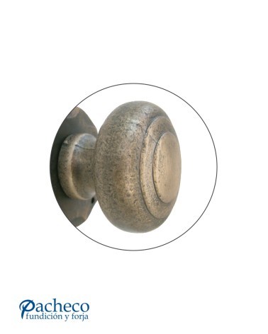 Pomo rústico envejecido para puerta antigua