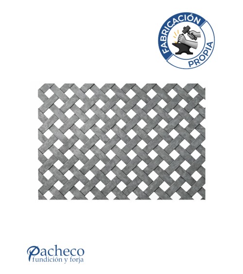 Celosía de hierro diseño simulación trenzada en rombos para cerramientos decorativos en chalets