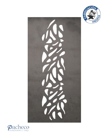 Celosía de hierro diseño orgánico estilo Gaudí para cerramientos decorativos en chalets