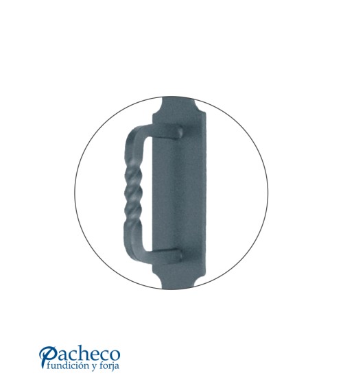 Tirador de hierro forjado entorchado con placa decorada para puerta rústica