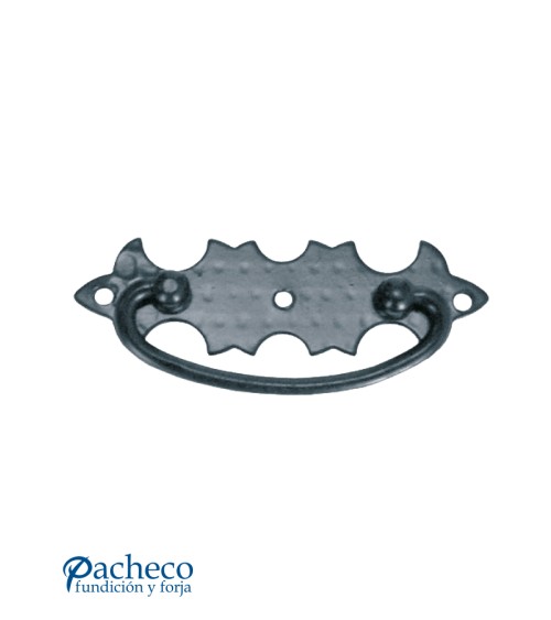 Tirador rústico en anilla con placa de forja decorada para mueble antiguo