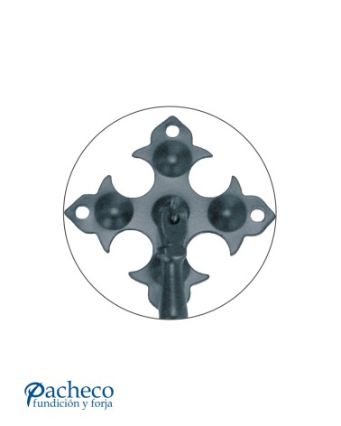 Tirador de forja rústica en cruz decorada para arcones y muebles tradicionales