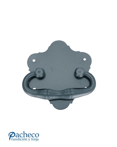 Llamador de forja rústica en anilla con placa decorada para puerta de hierro