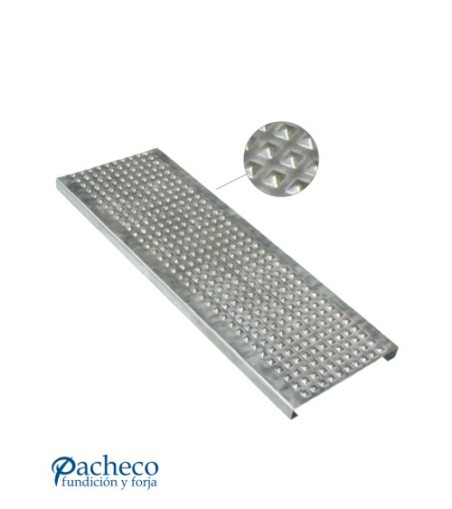 Peldaño Galvanizado Antideslizante para Plataformas, Escaleras y Zonas de Tránsito