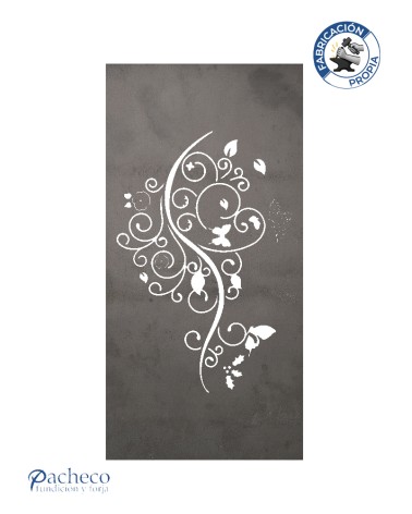 Celosía de hierro volutas con mariposa estilo romántico para cerramientos decorativos y jardines